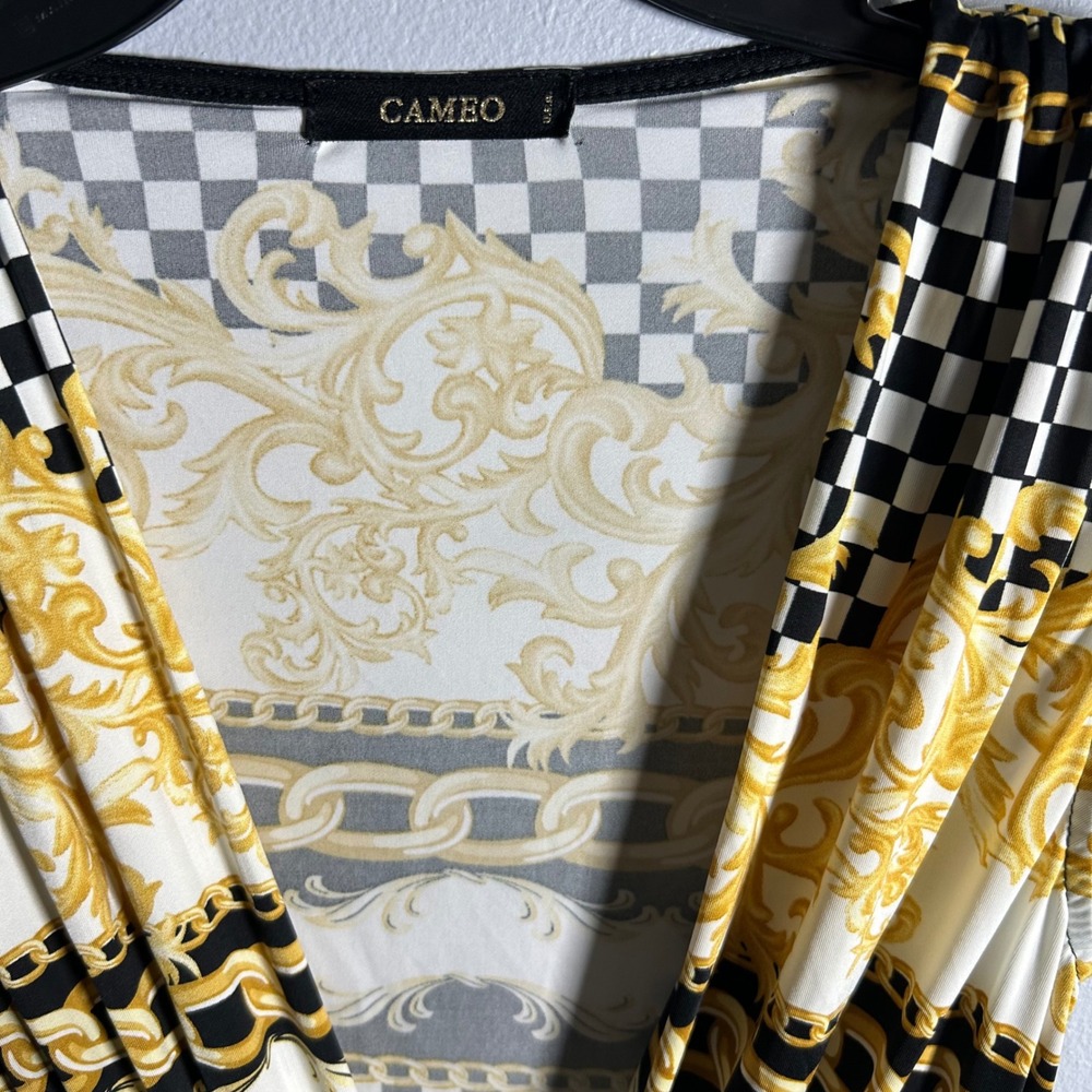 CAMEO Women Gold Black Baroque Checkerboard‎ Print Deep V-Neck Wide Leg Jumpsuit - Picture 5 of 6